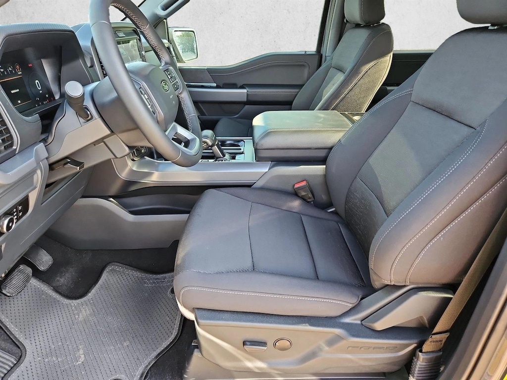 New 2026 Ford F-150 XLT Truck SuperCrew Cab