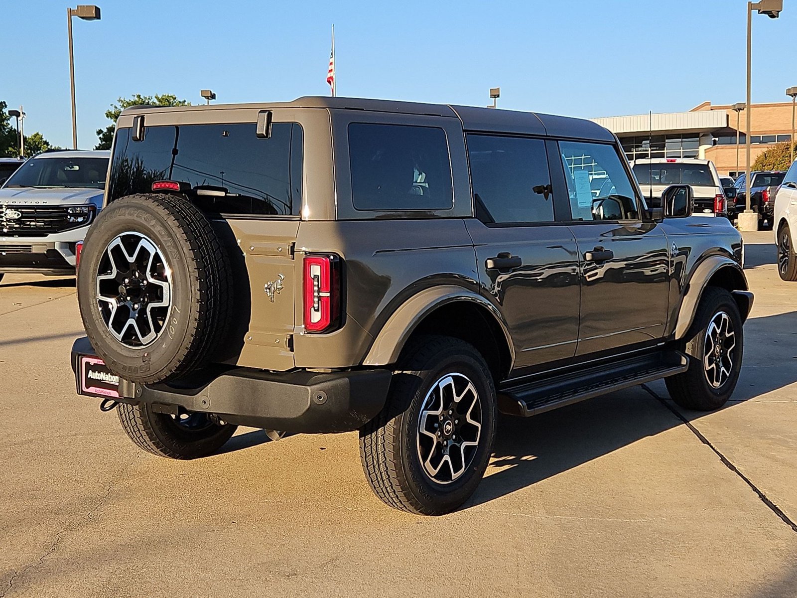 New 2026 Ford Bronco Outer Banks SUV