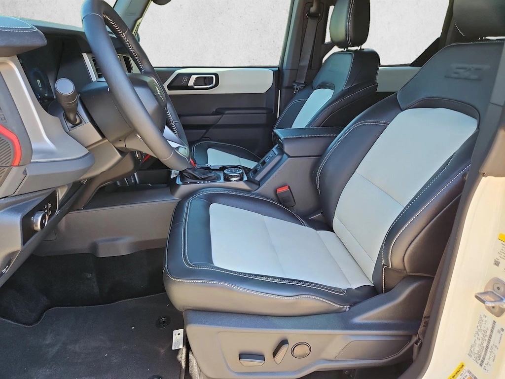 New 2026 Ford Bronco Outer Banks SUV