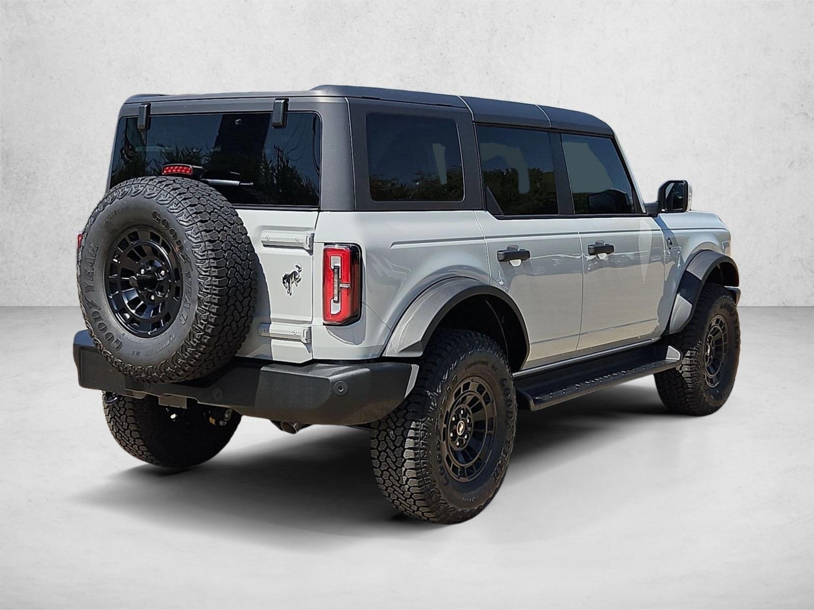 New 2026 Ford Bronco Outer Banks SUV