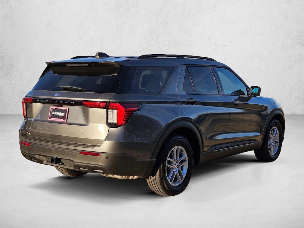 New 2026 Ford Explorer Active w/200A Pkg SUV