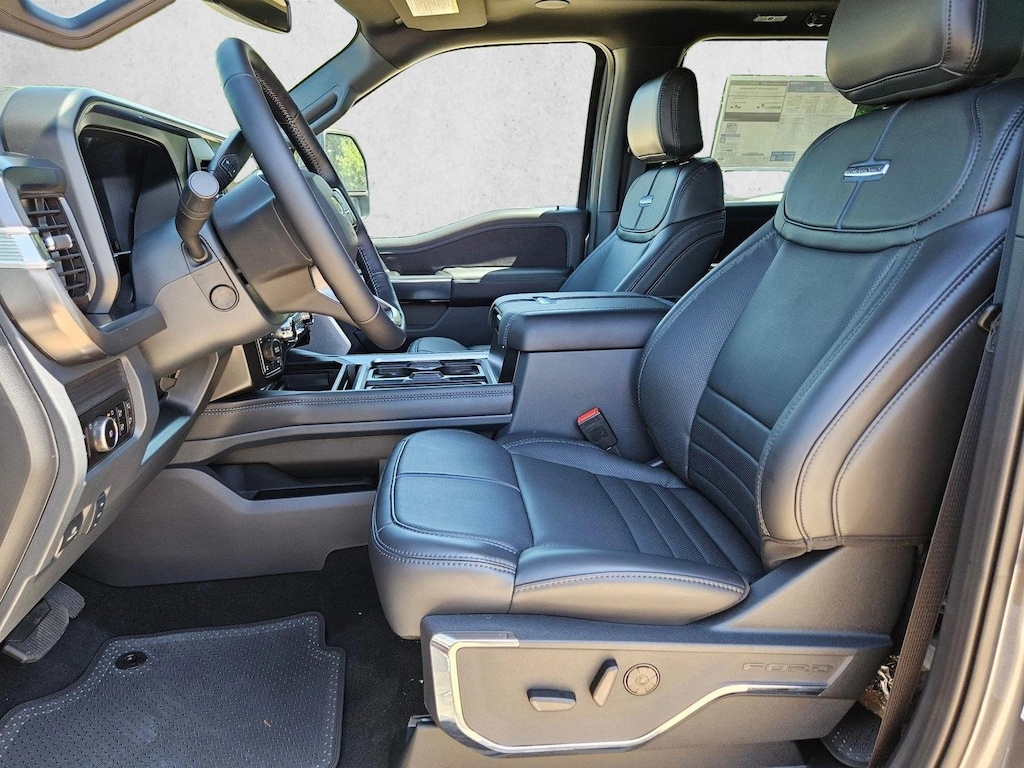 New 2026 Ford F-250 Platinum Truck Crew Cab