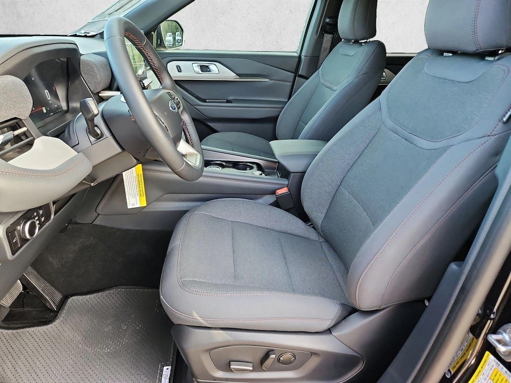 New 2027 Ford Explorer Active w/200A Pkg SUV