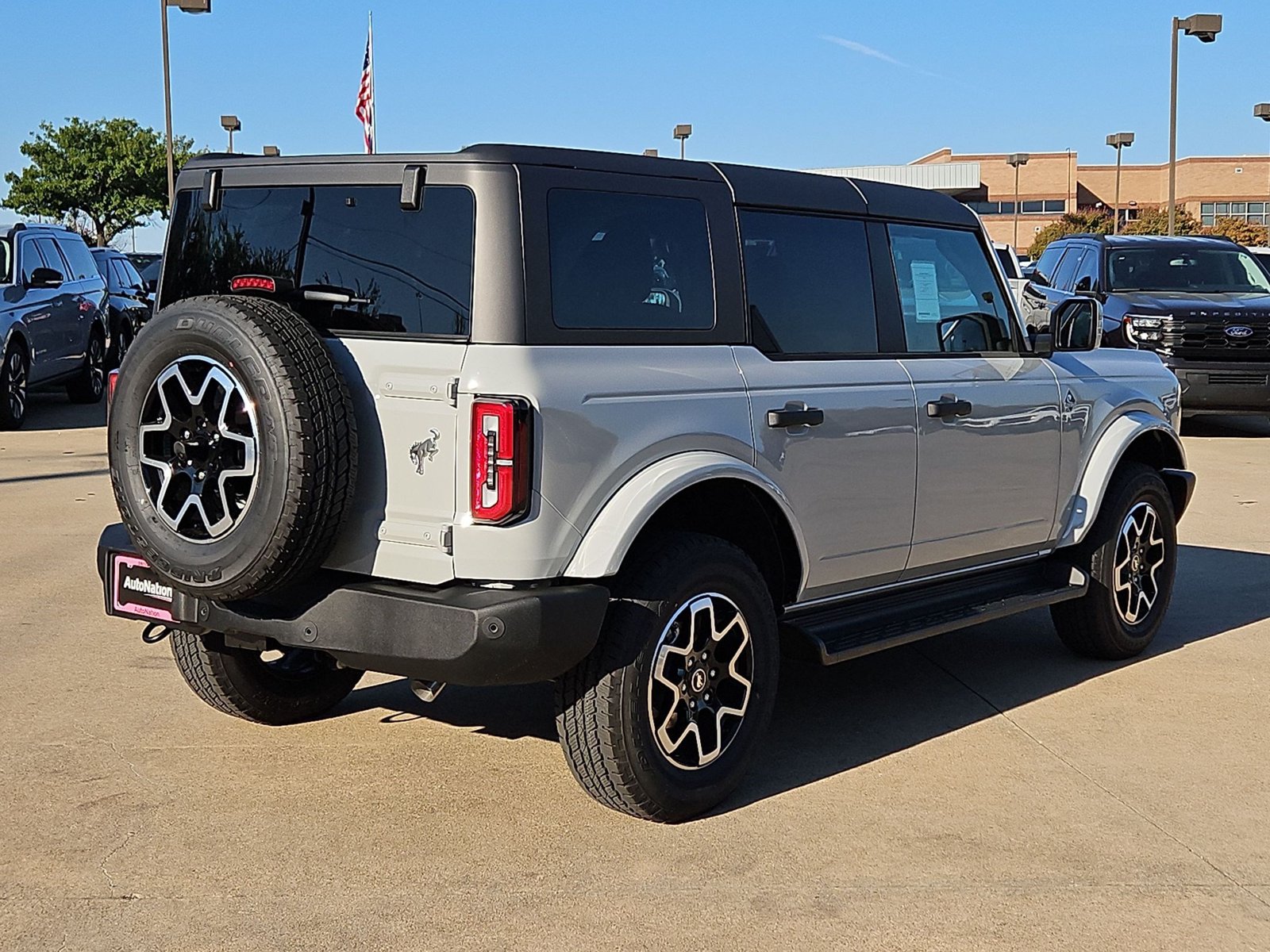 New 2026 Ford Bronco Outer Banks SUV