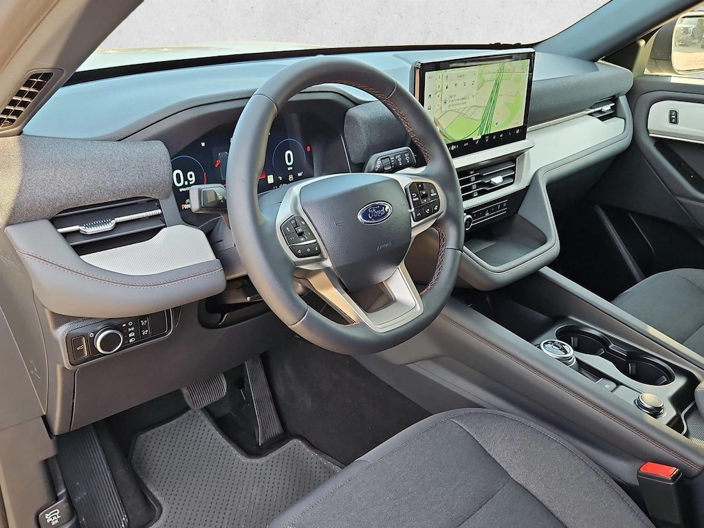 New 2027 Ford Explorer Active w/200A Pkg SUV