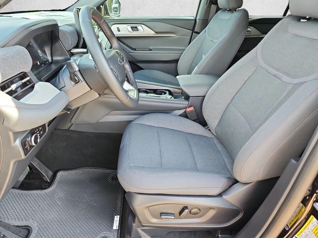 New 2027 Ford Explorer Active w/200A Pkg SUV