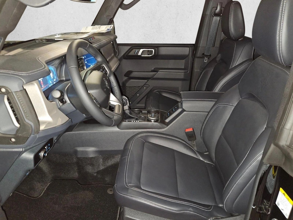 New 2026 Ford Bronco Outer Banks SUV