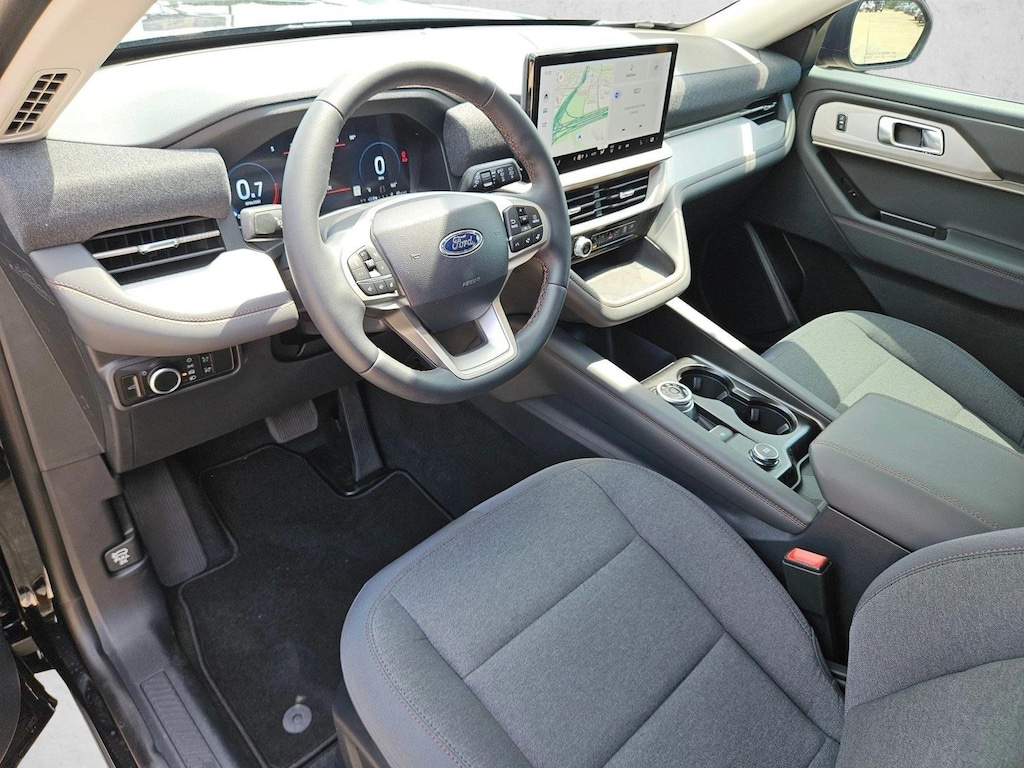 New 2026 Ford Explorer Active w/200A Pkg SUV