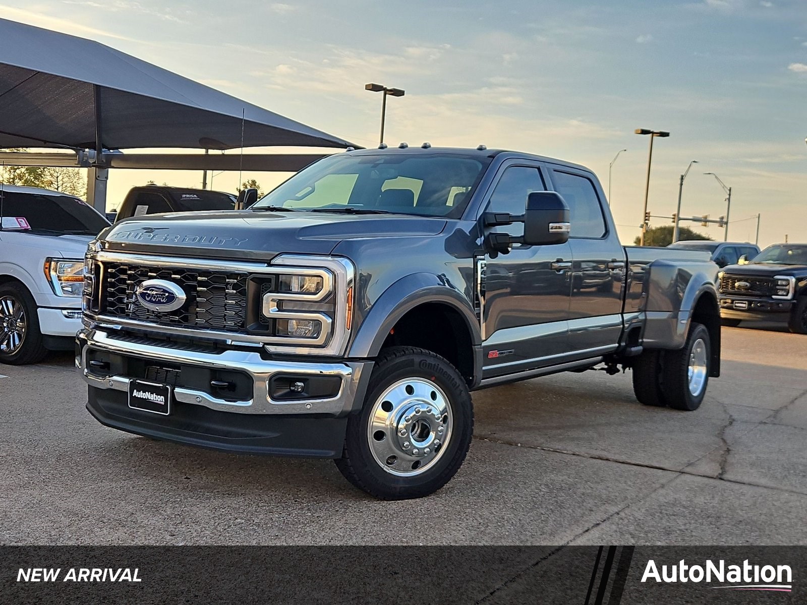 New 2026 Ford F-450 LARIAT Truck Crew Cab