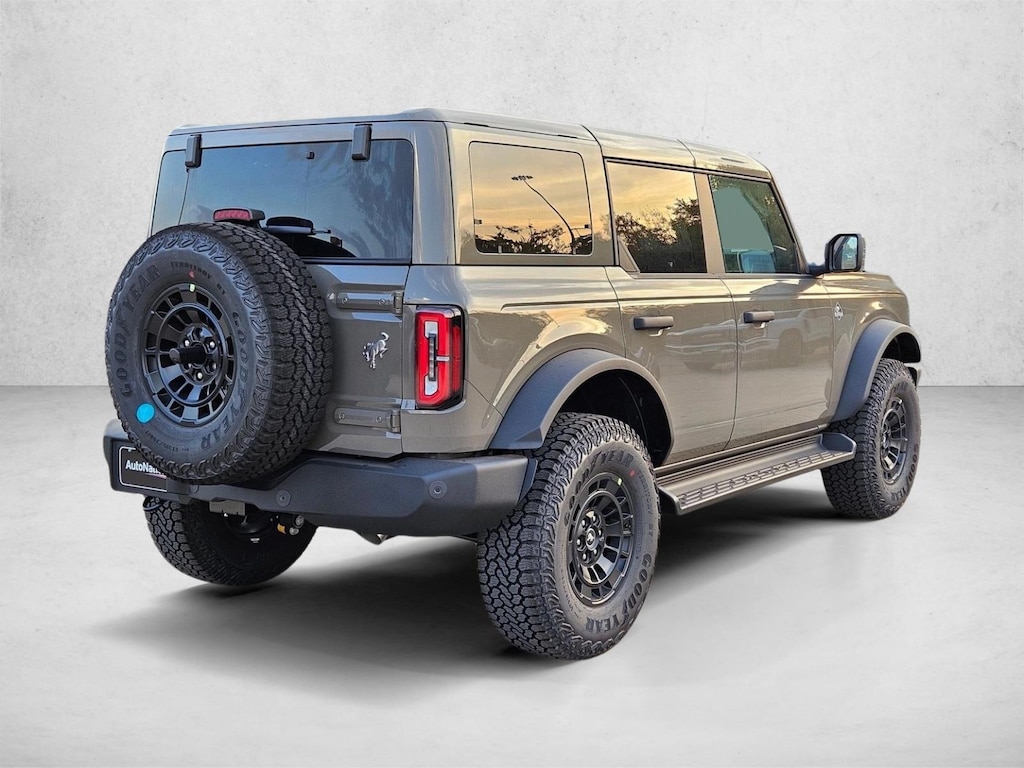 New 2026 Ford Bronco Outer Banks SUV