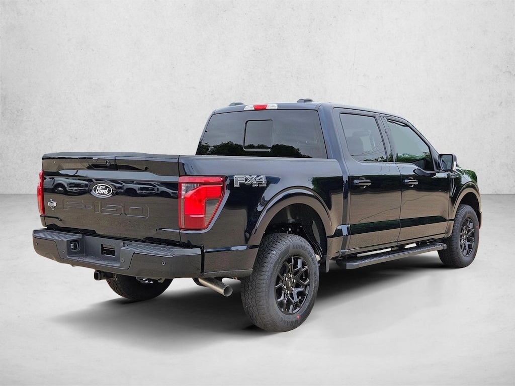 New 2026 Ford F-150 XLT Truck SuperCrew Cab