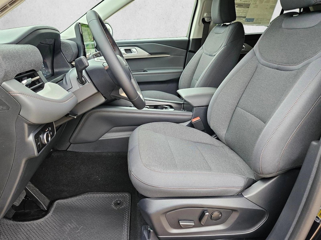 New 2026 Ford Explorer Active w/200A Pkg SUV