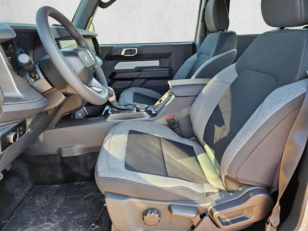 New 2026 Ford Bronco Base SUV