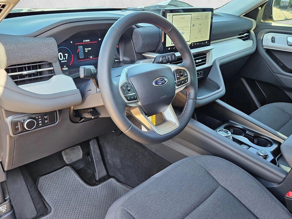 New 2026 Ford Explorer Active w/200A Pkg SUV