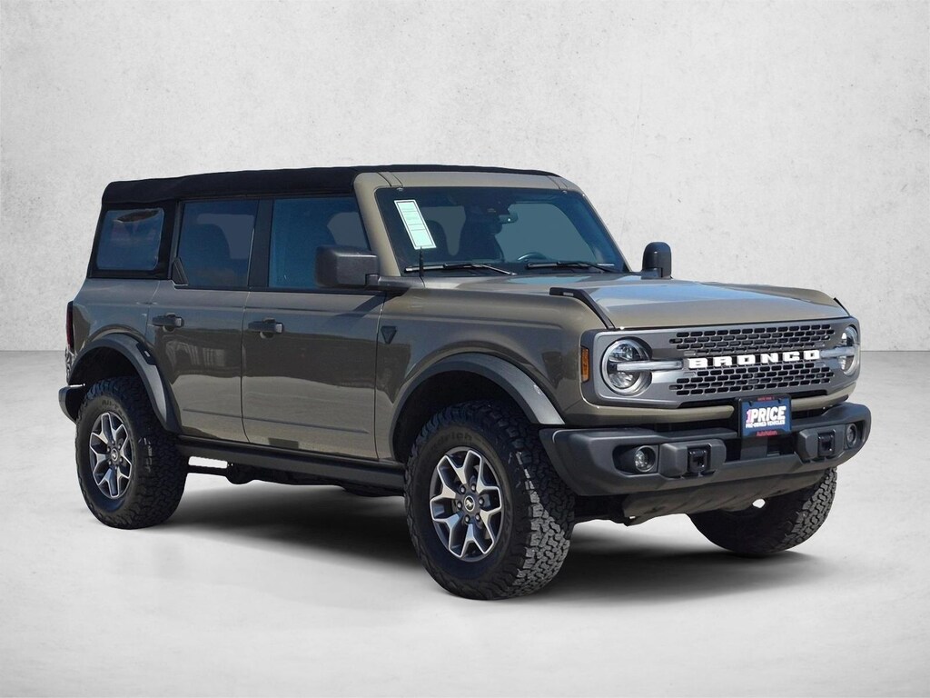 Used 2025 Ford Bronco Badlands SUV