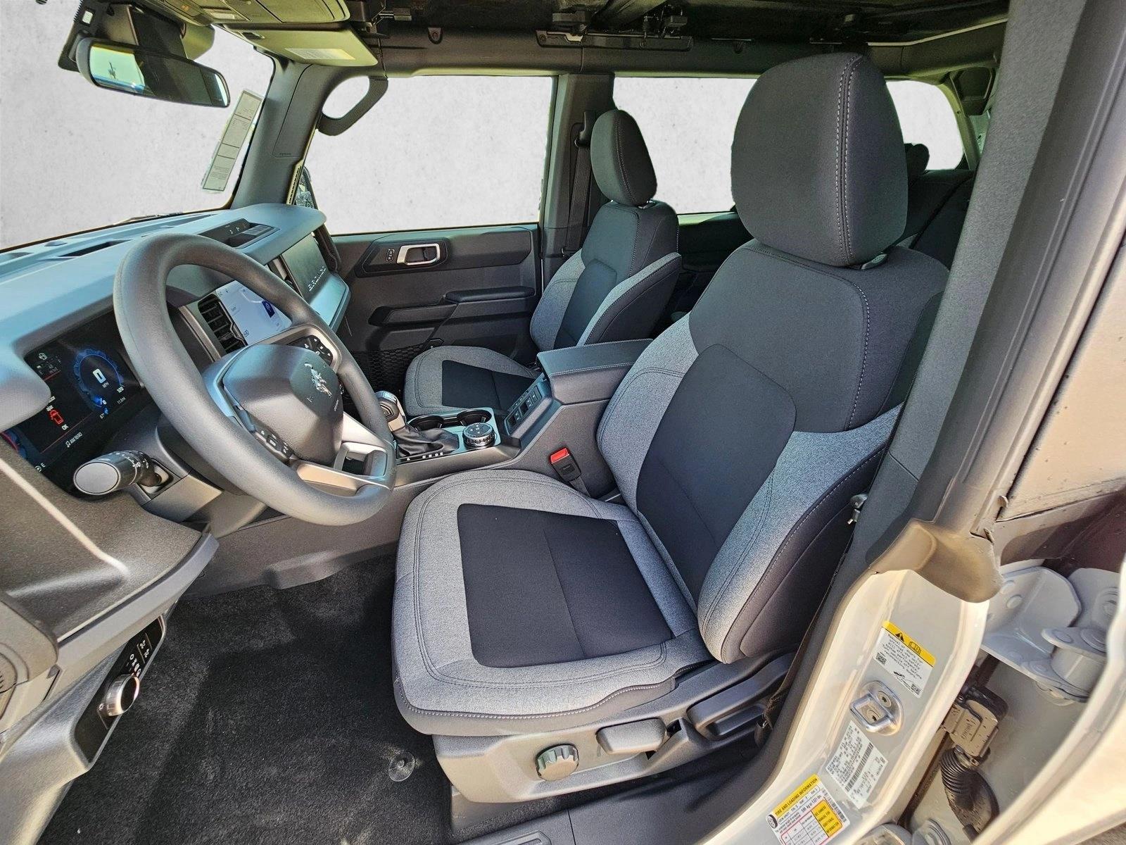 New 2026 Ford Bronco Base SUV