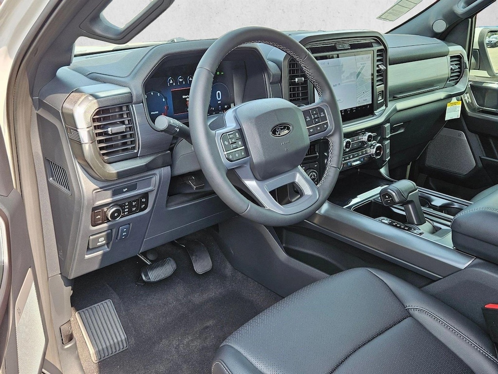 New 2026 Ford F-150 LARIAT Truck SuperCrew Cab