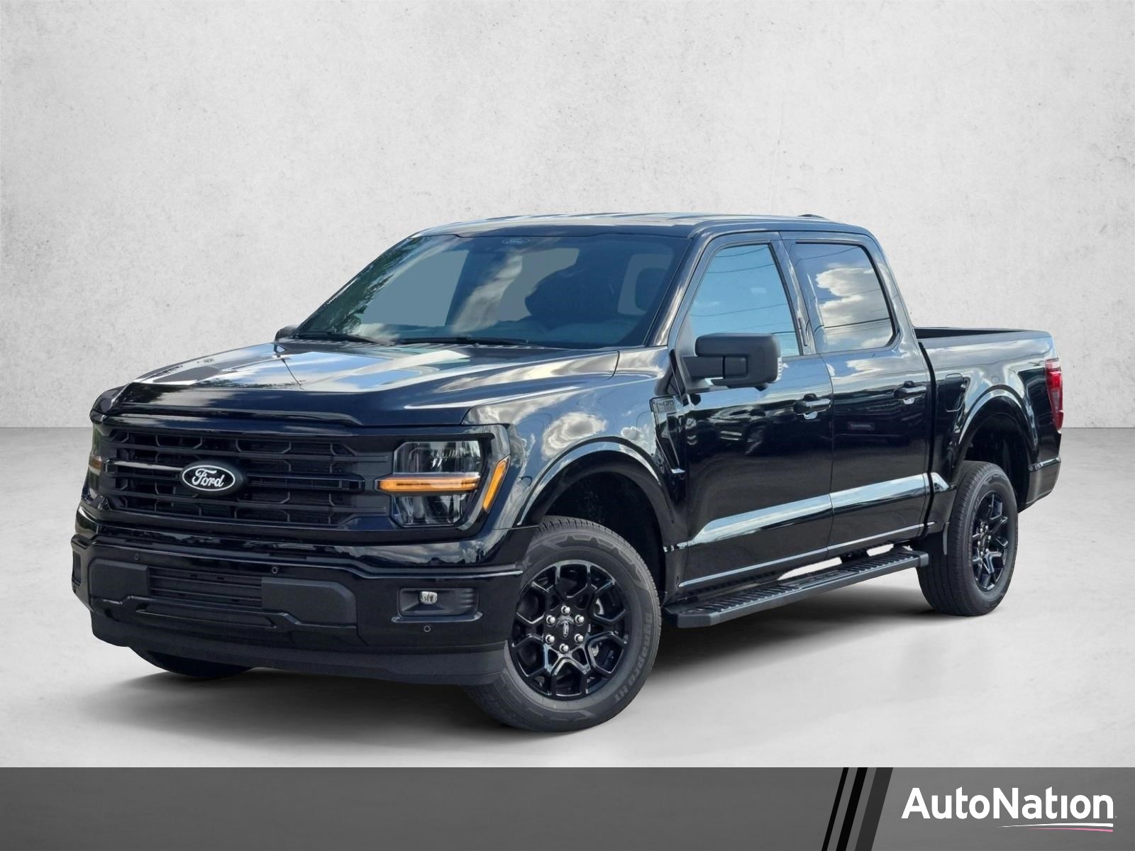 New 2026 Ford F-150 XLT Truck SuperCrew Cab