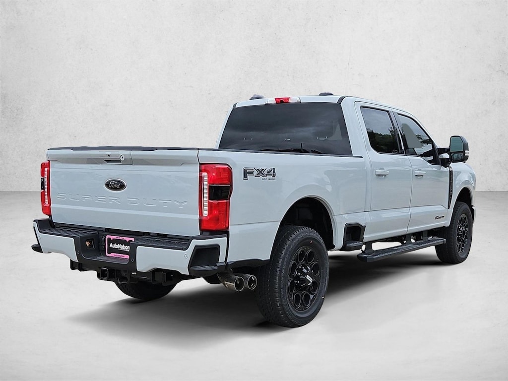 New 2026 Ford F-250 LARIAT Truck Crew Cab
