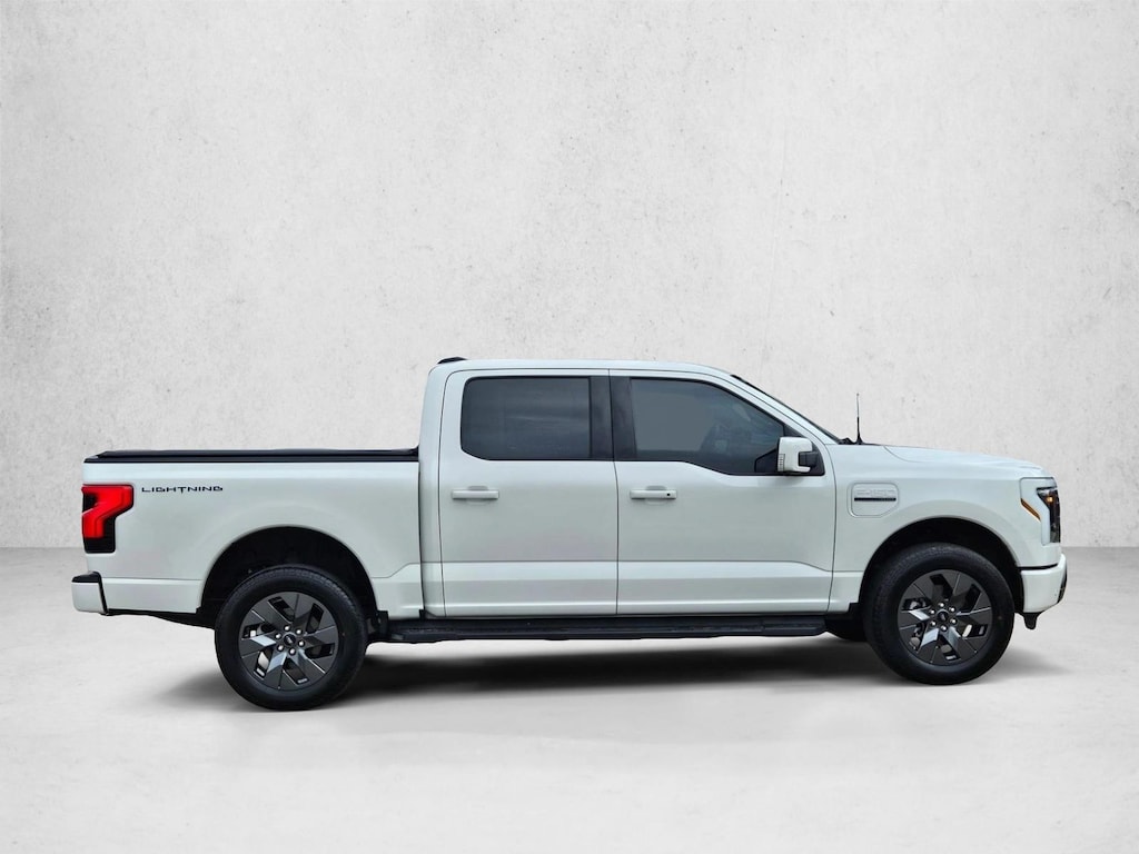 Used 2023 Ford F-150 Lightning LARIAT Truck SuperCrew Cab