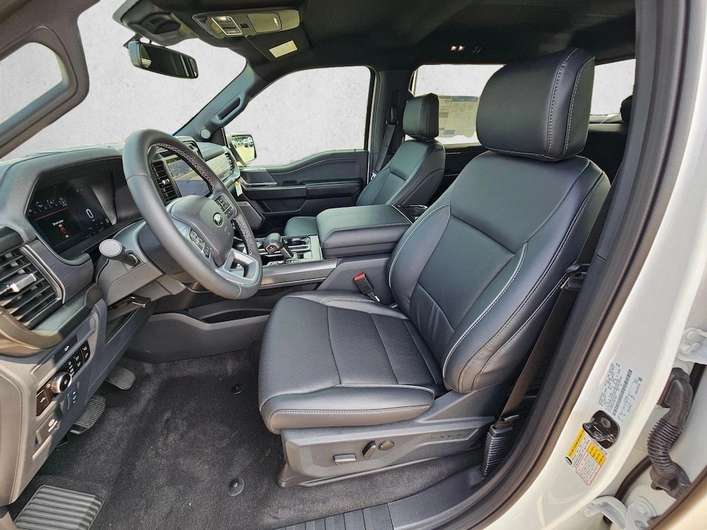New 2026 Ford F-150 LARIAT Truck SuperCrew Cab