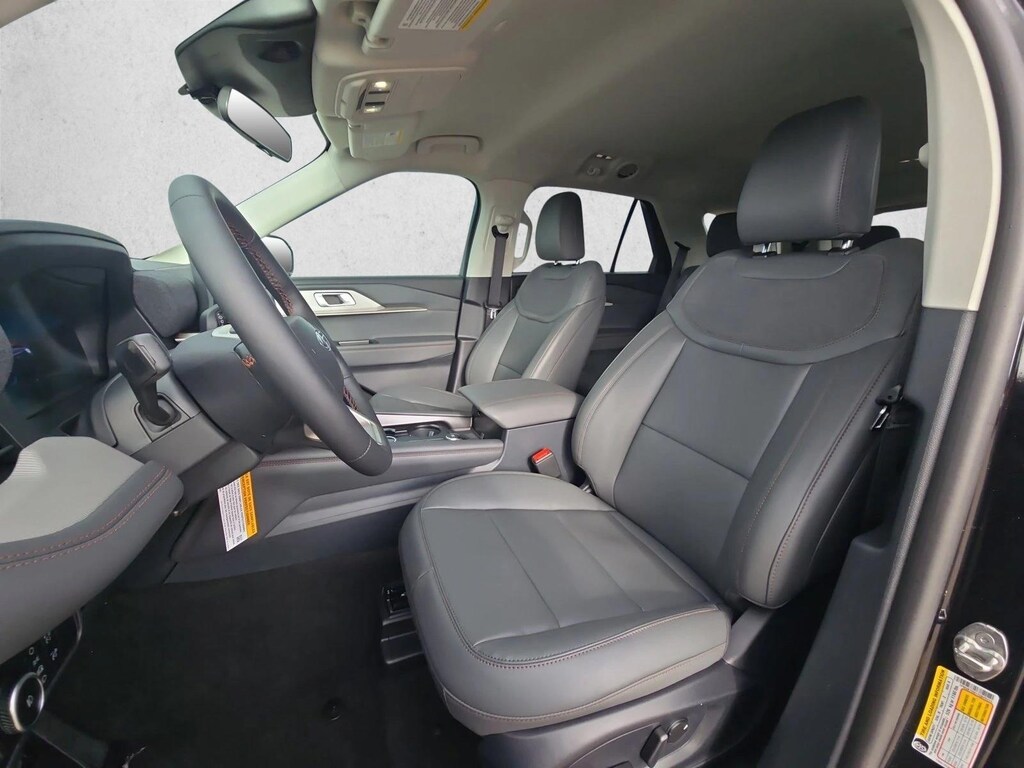 New 2026 Ford Explorer Active w/200A Pkg SUV