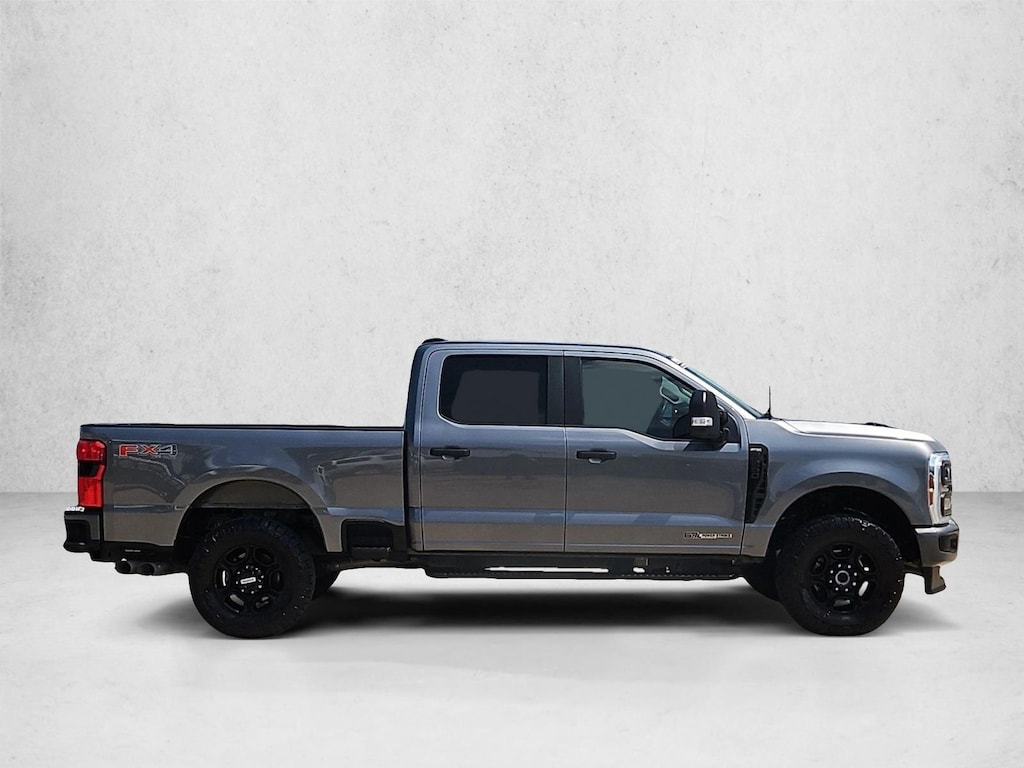 Used 2024 Ford F-250 XL Truck Crew Cab