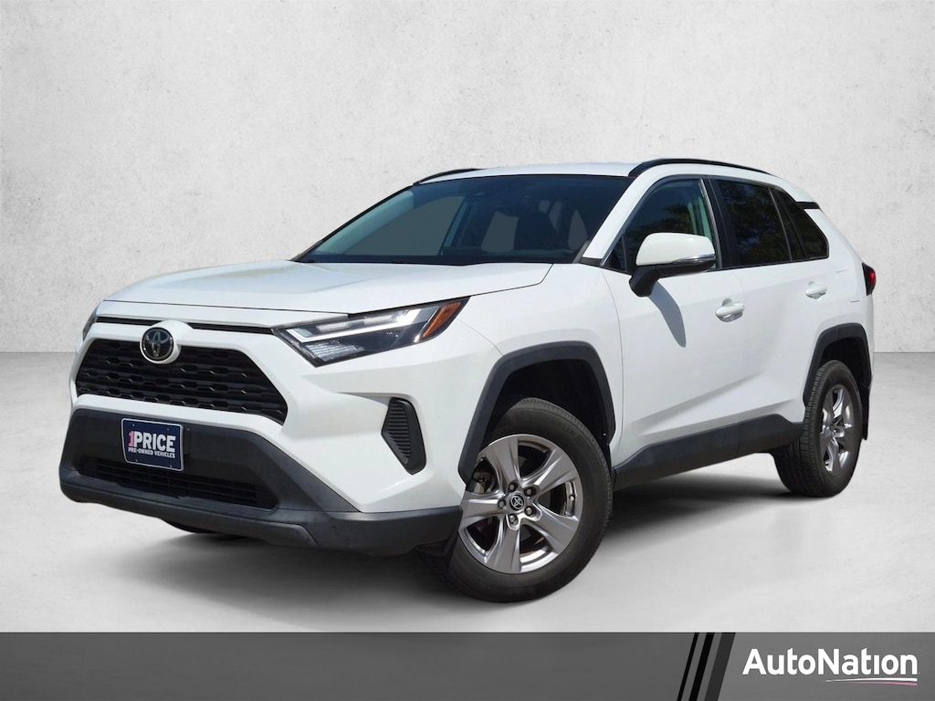 Used 2022 Toyota RAV4 XLE SUV