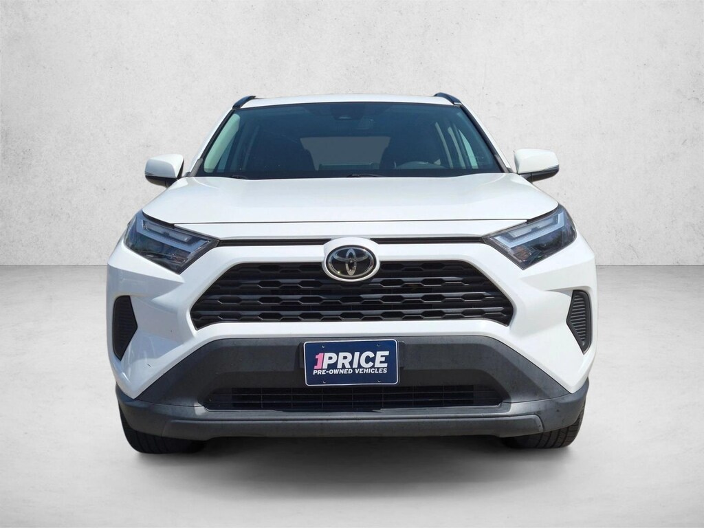 Used 2022 Toyota RAV4 XLE SUV