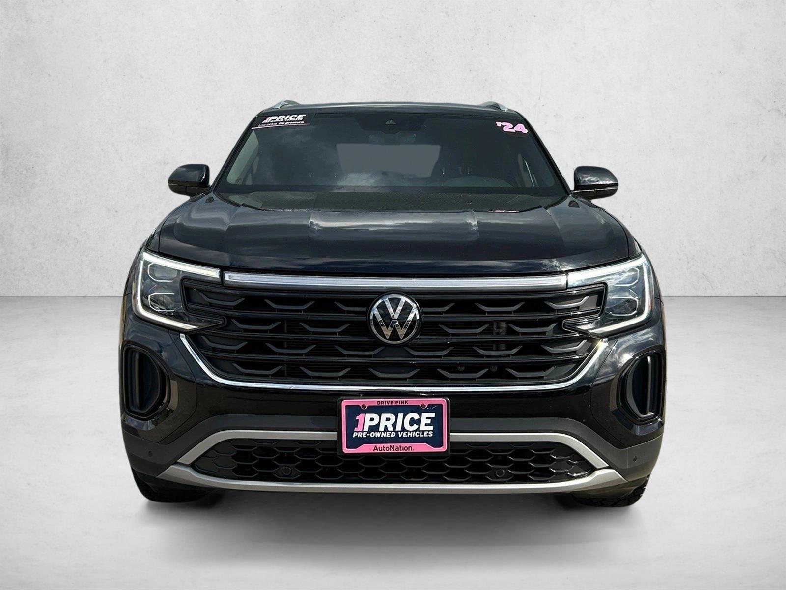 Used 2024 Volkswagen Atlas Cross Sport 2.0T SE w/Technology SUV