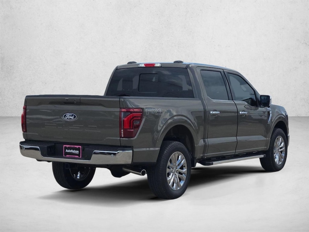 New 2026 Ford F-150 LARIAT Truck SuperCrew Cab