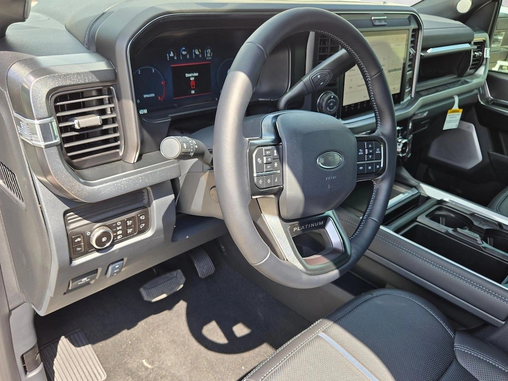 New 2026 Ford F-350 Platinum Truck Crew Cab