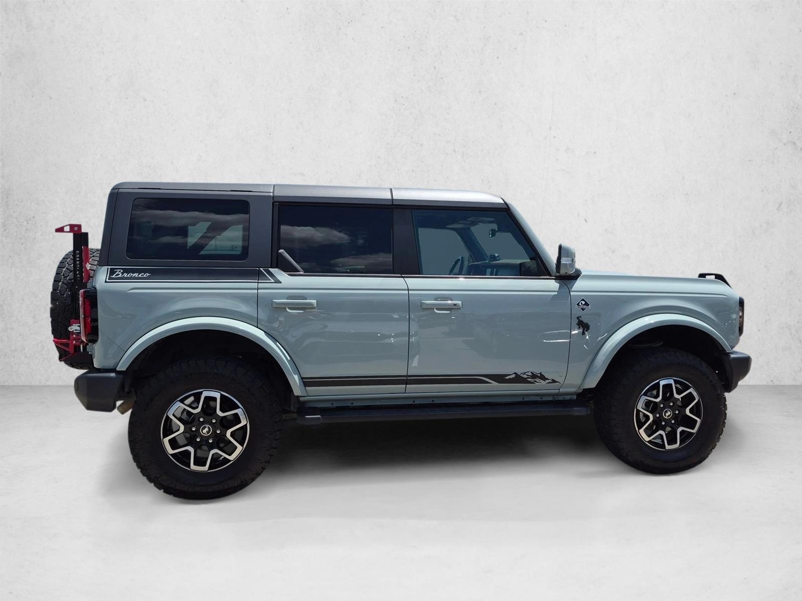 Used 2024 Ford Bronco Outer Banks SUV