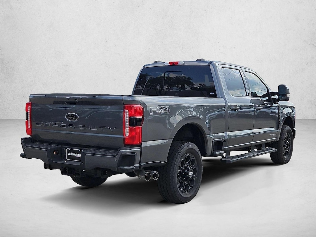 New 2026 Ford F-250 LARIAT Truck Crew Cab