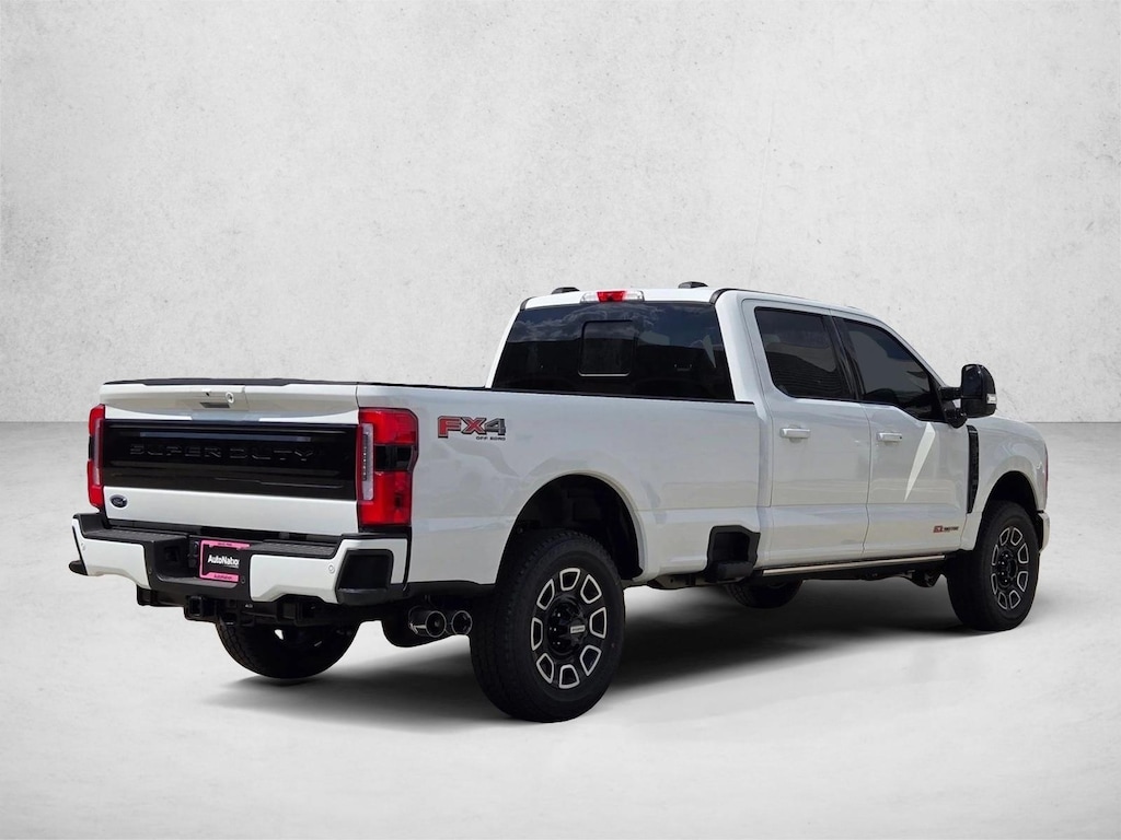New 2026 Ford F-350 Platinum Truck Crew Cab