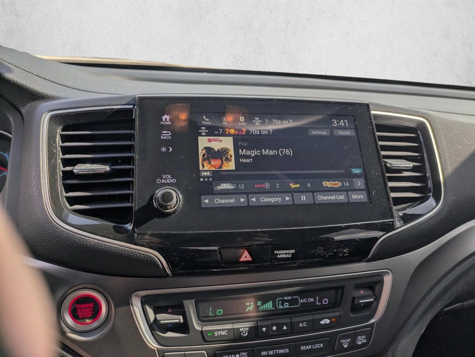 2022 Honda Pilot SE - Photo 12