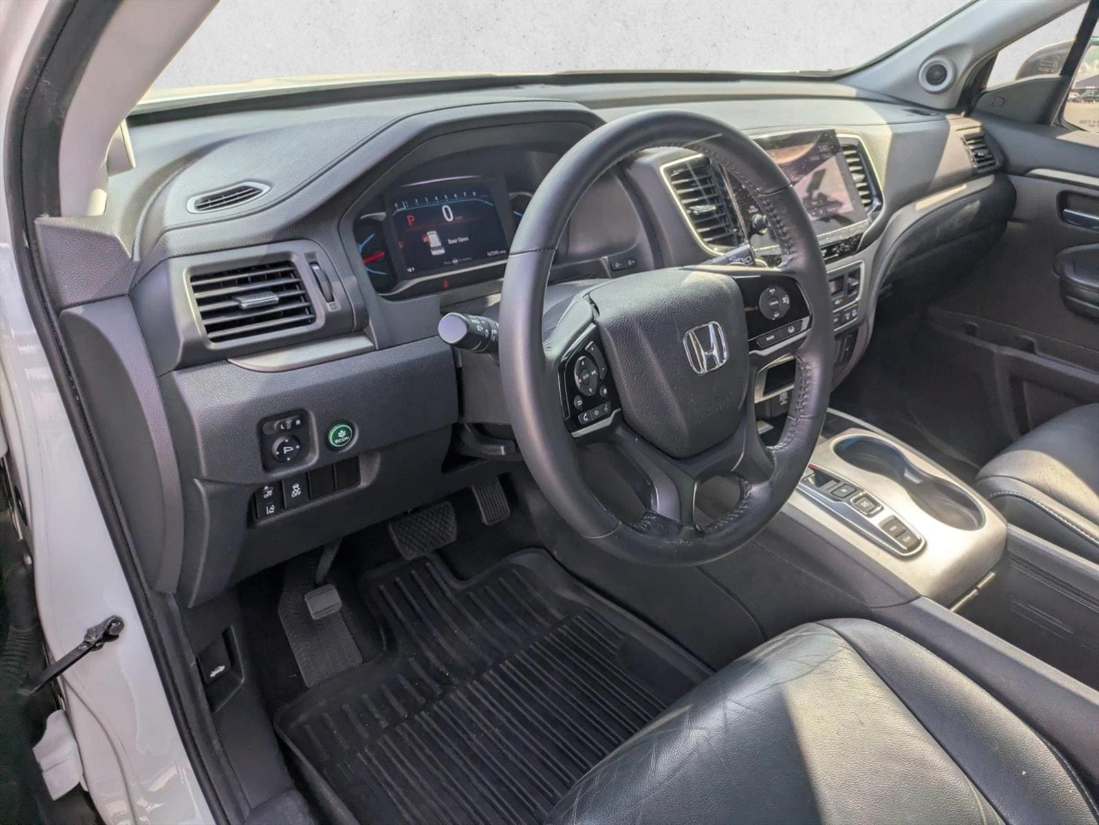2022 Honda Pilot SE - Photo 9