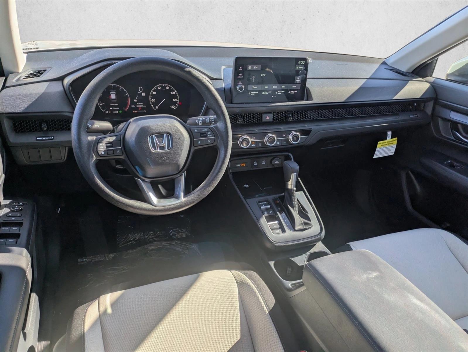 2026 Honda CR-V LX - Photo 15