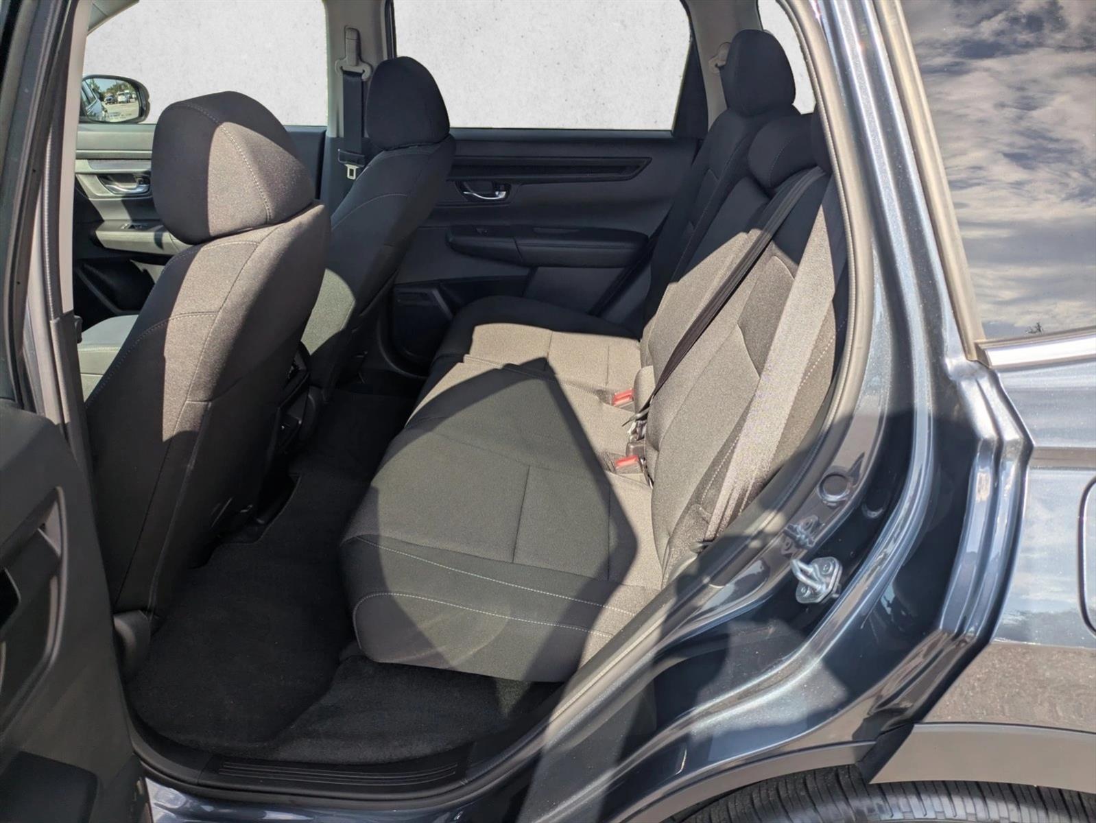 2024 Honda CR-V EX - Photo 16