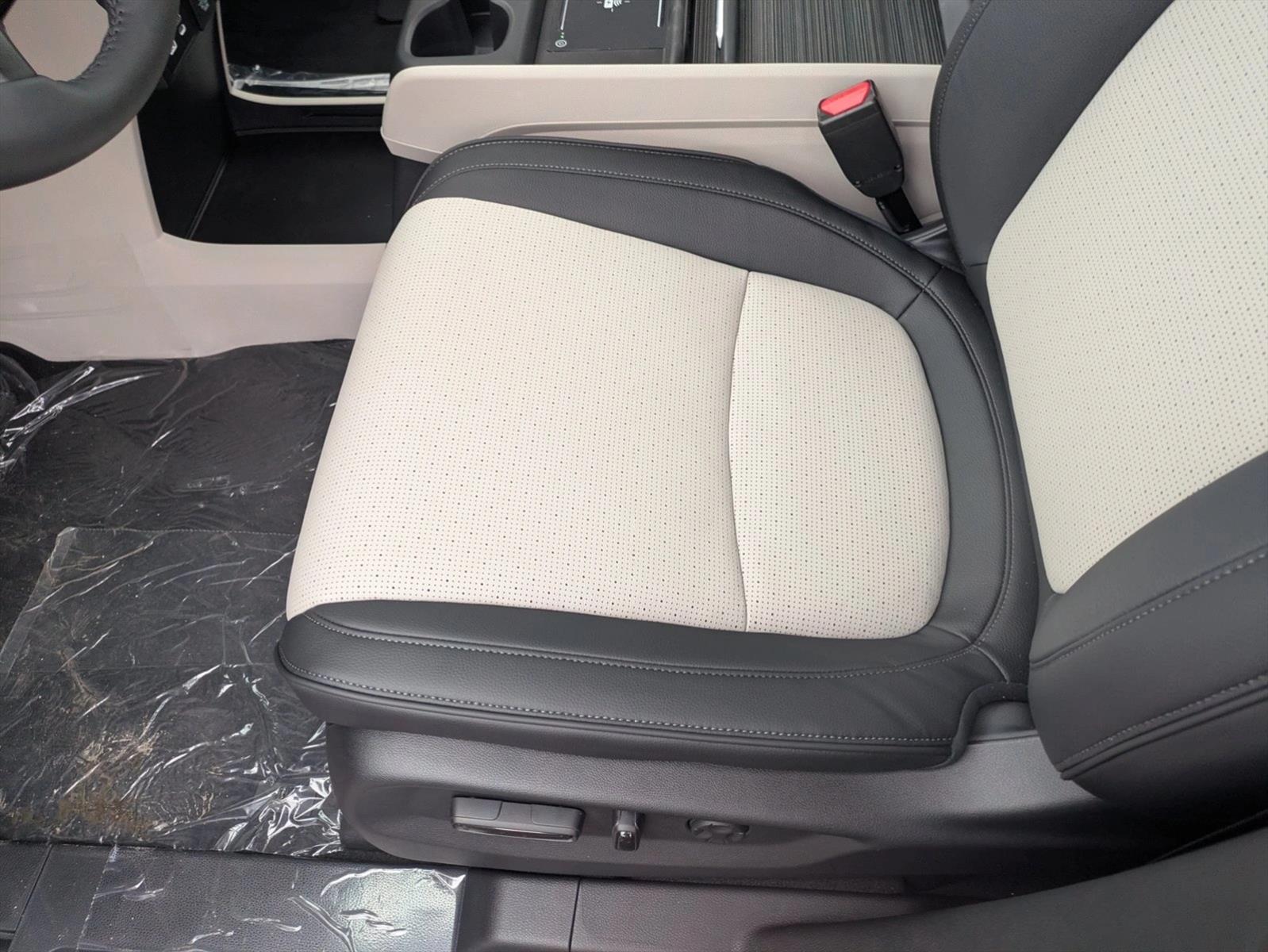 New 2027 Honda Odyssey Elite Van Passenger Van
