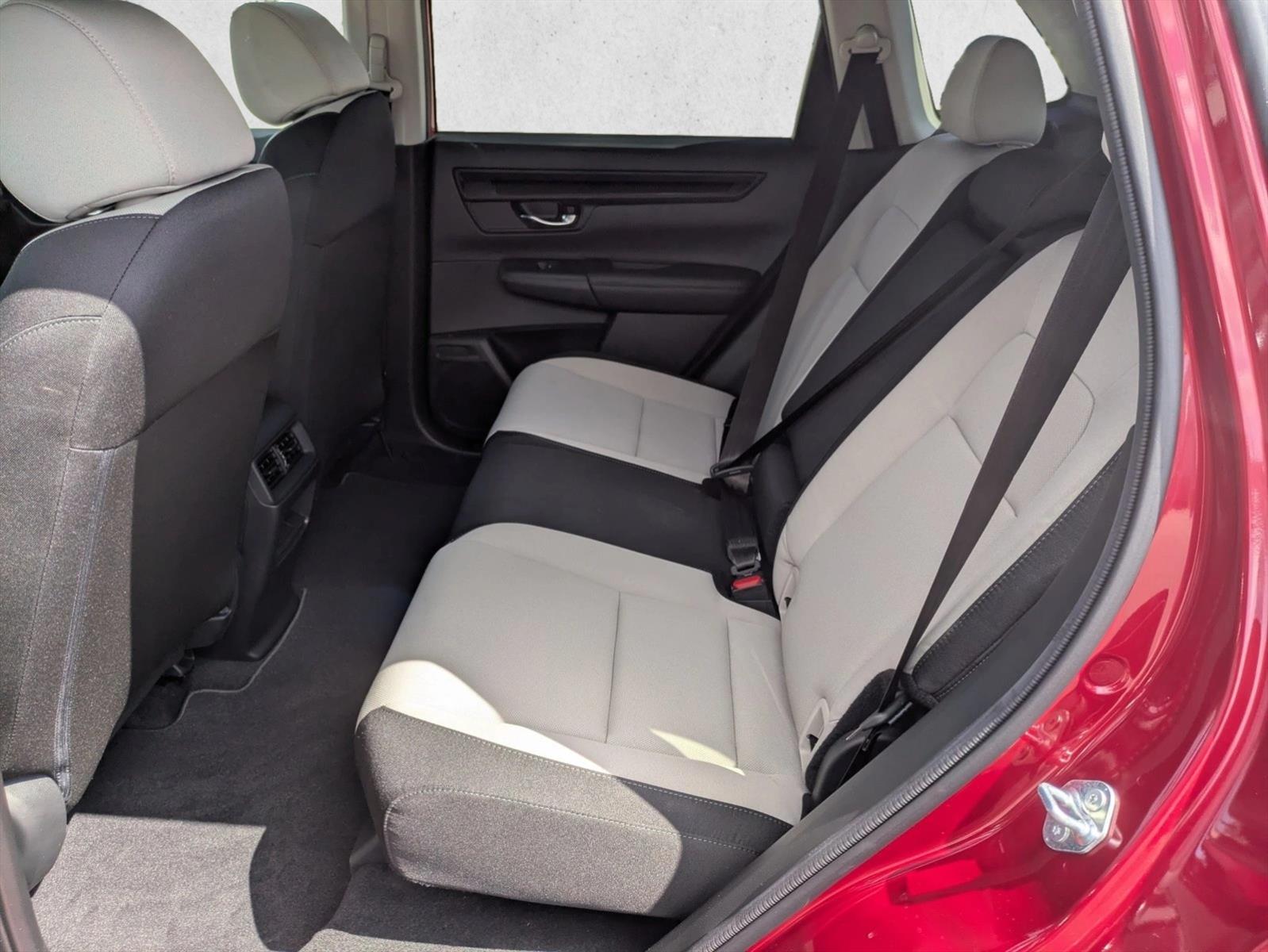 2026 Honda CR-V LX - Photo 14