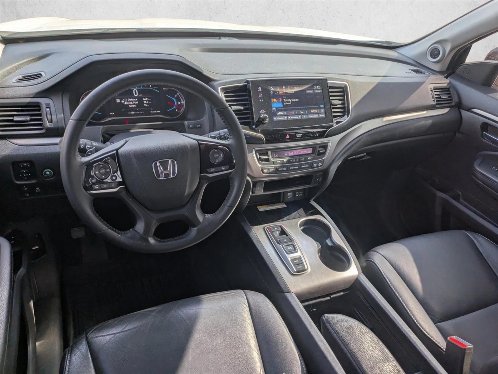 2022 Honda Pilot SE - Photo 15