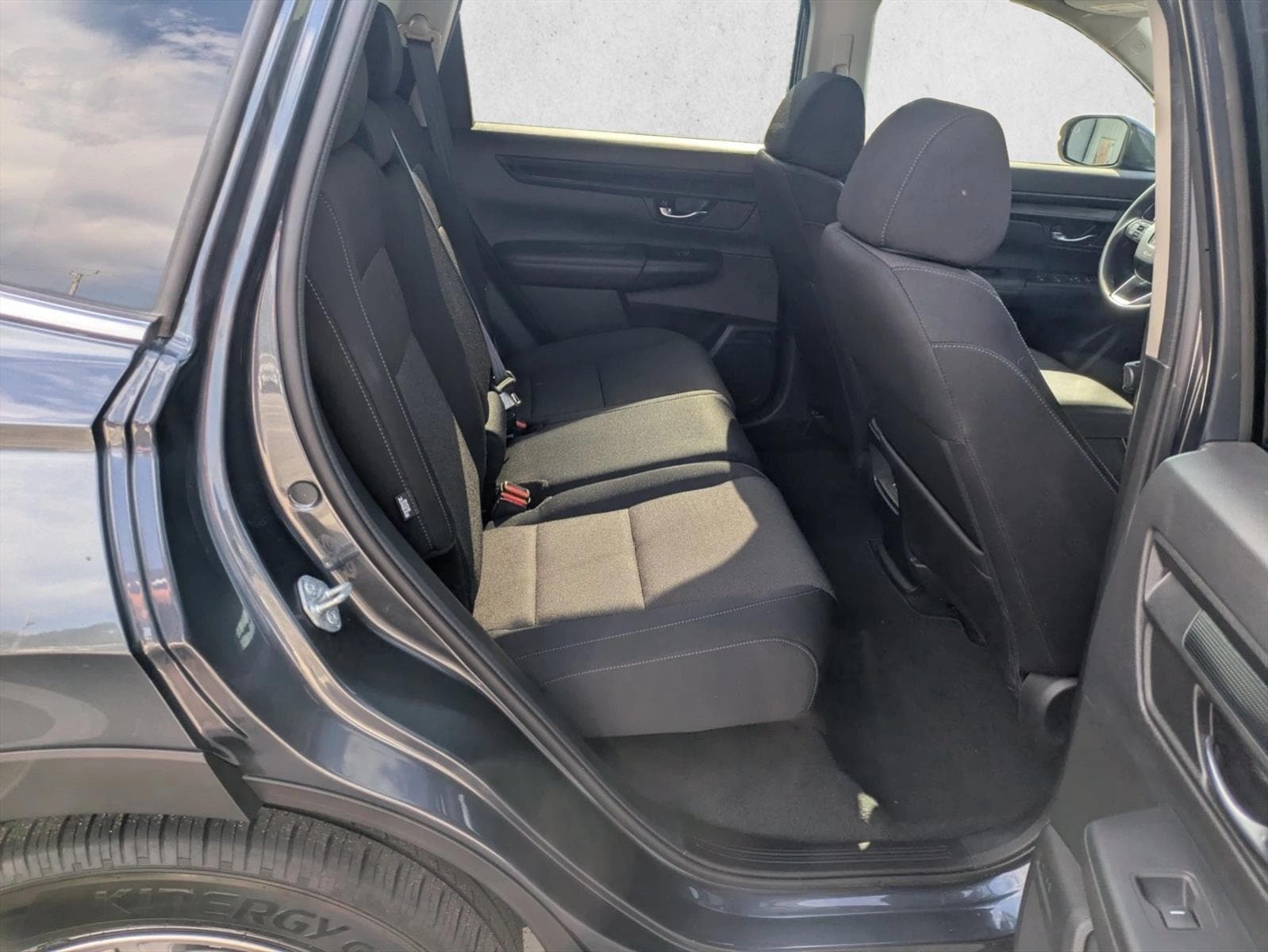 2024 Honda CR-V EX - Photo 17