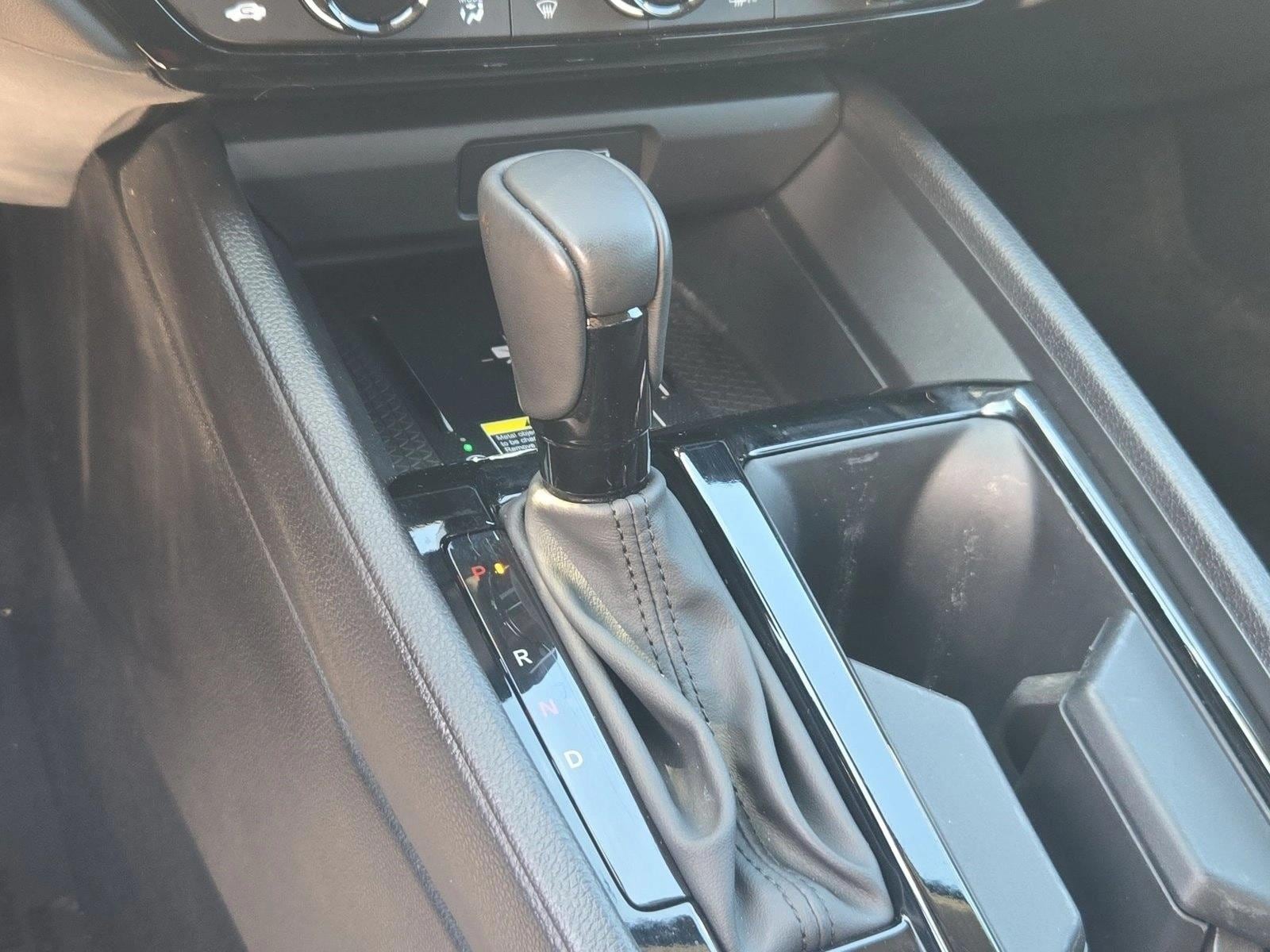 2025 Honda Accord Hybrid EX-L - Photo 12