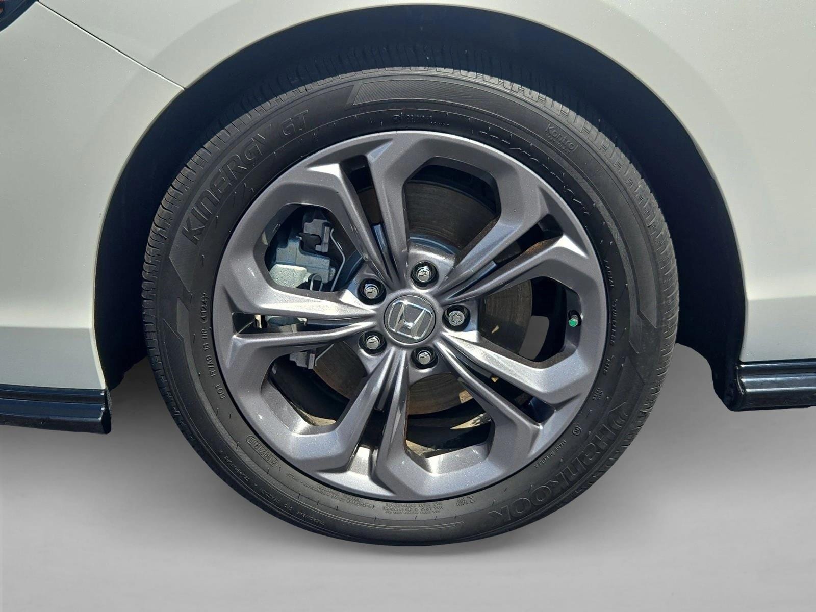 2025 Honda Accord Hybrid EX-L - Photo 24