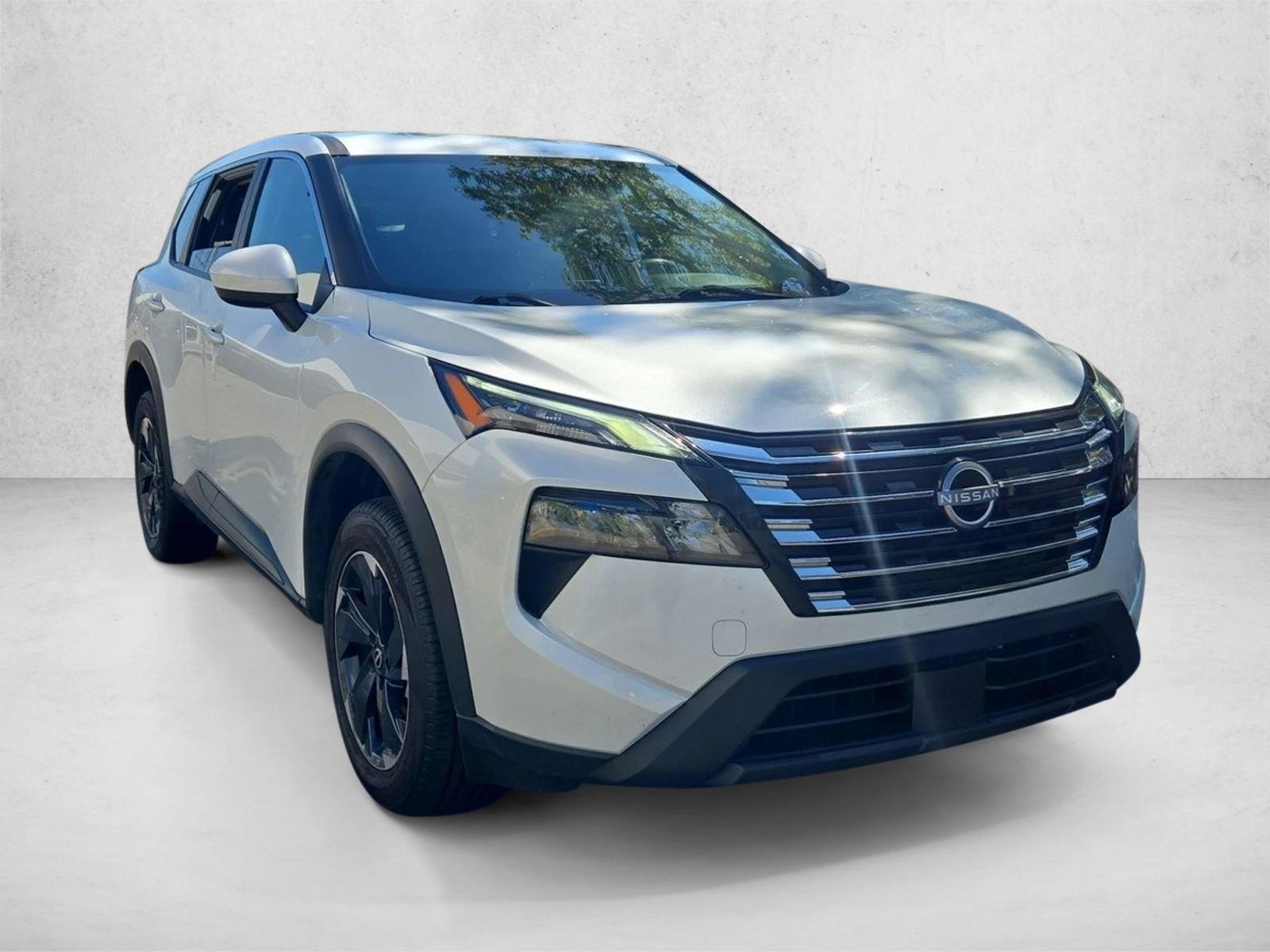 Used 2024 Nissan Rogue SV SUV