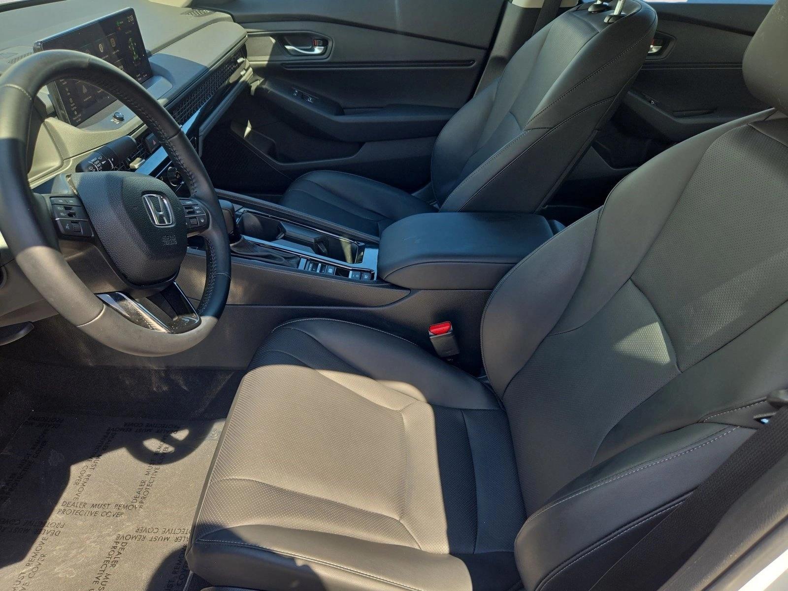 2025 Honda Accord Hybrid EX-L - Photo 16