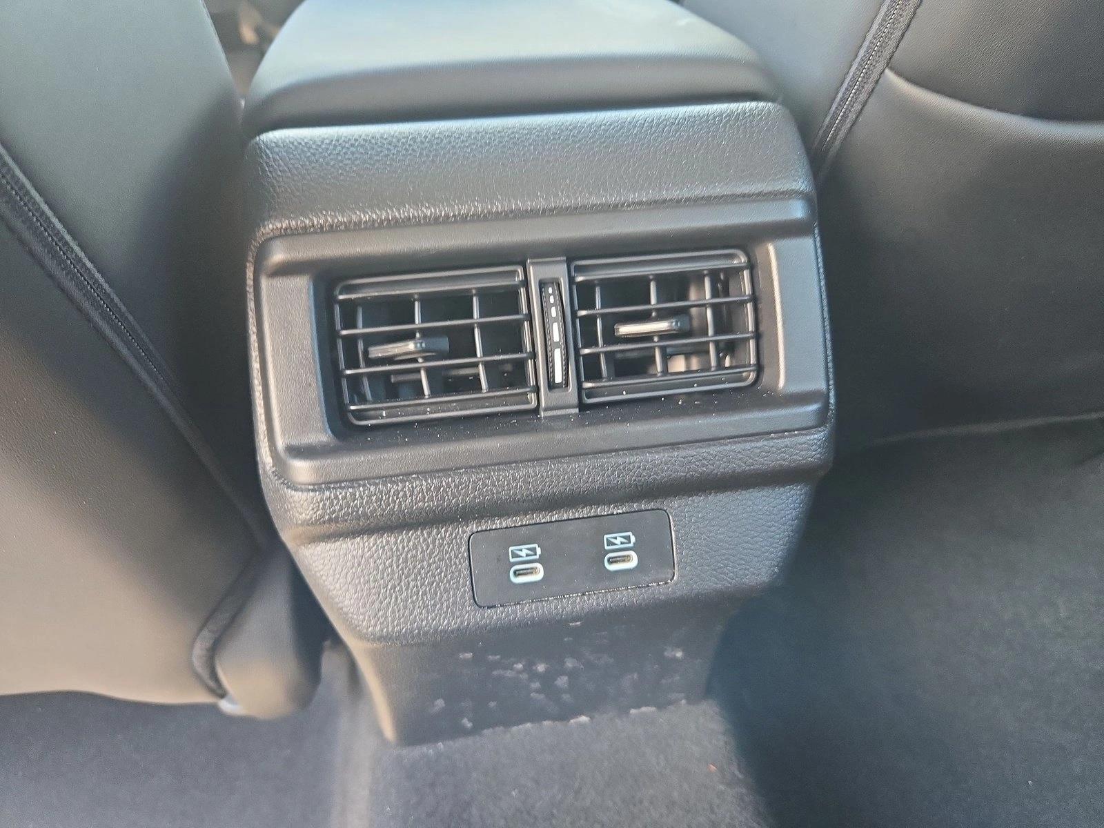 2025 Honda Accord Hybrid EX-L - Photo 17