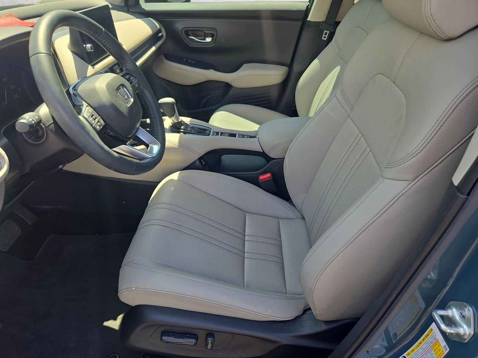 2026 Honda HR-V EX-L - Photo 14