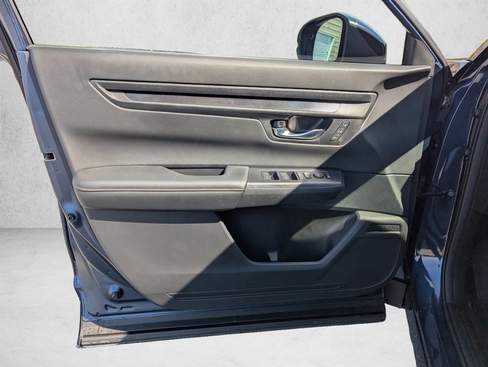 2025 Honda CR-V Sport-L - Photo 22